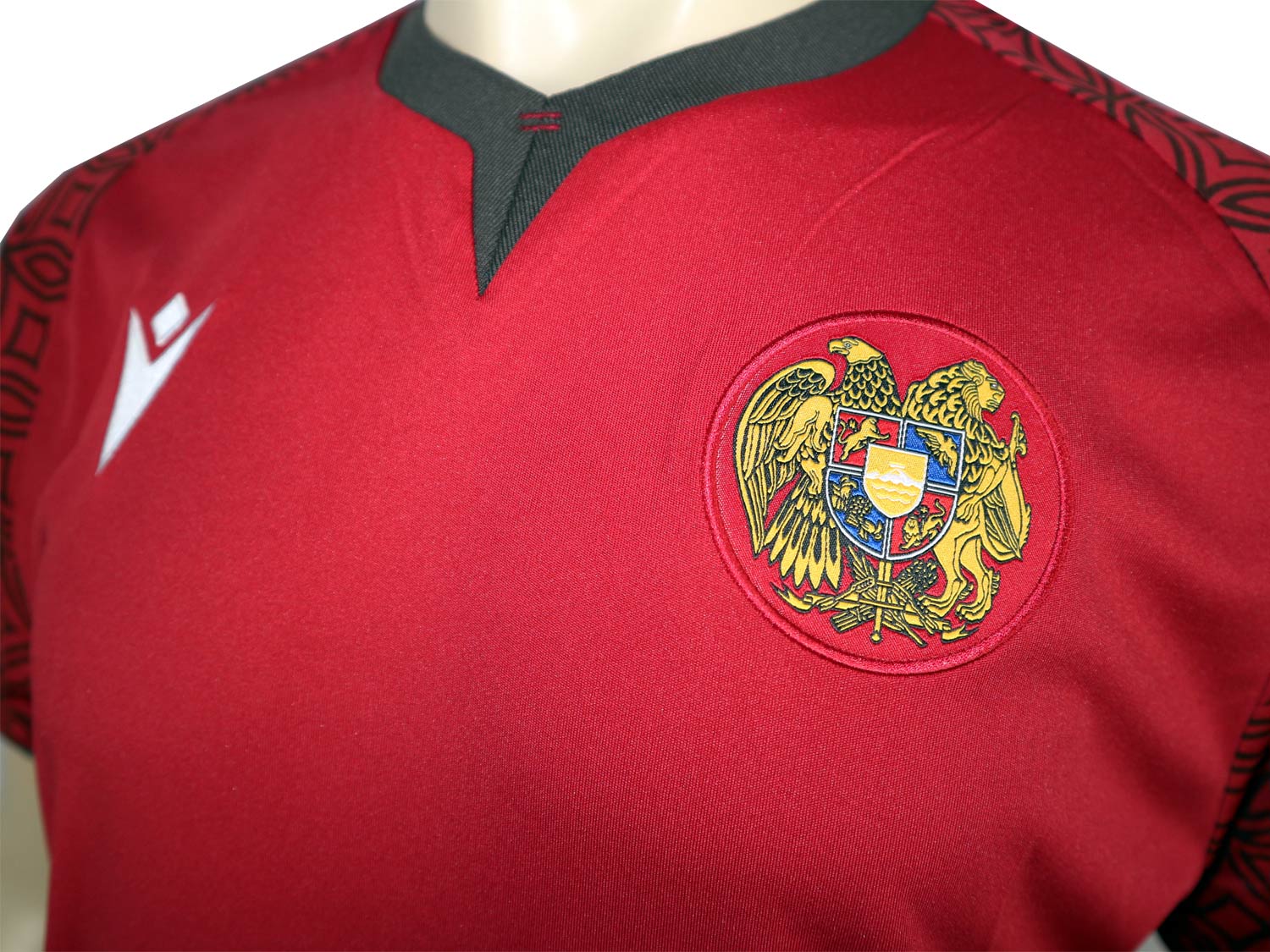 Macron Armenien Heim Trikot M20